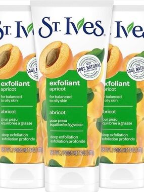 St. Ives Apricot Exfoliant Facial Scrub - Green & Yellow Tube